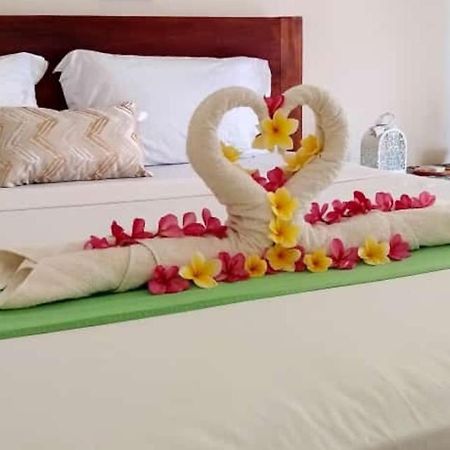 Pineapple Guest House Gili Air Exterior foto